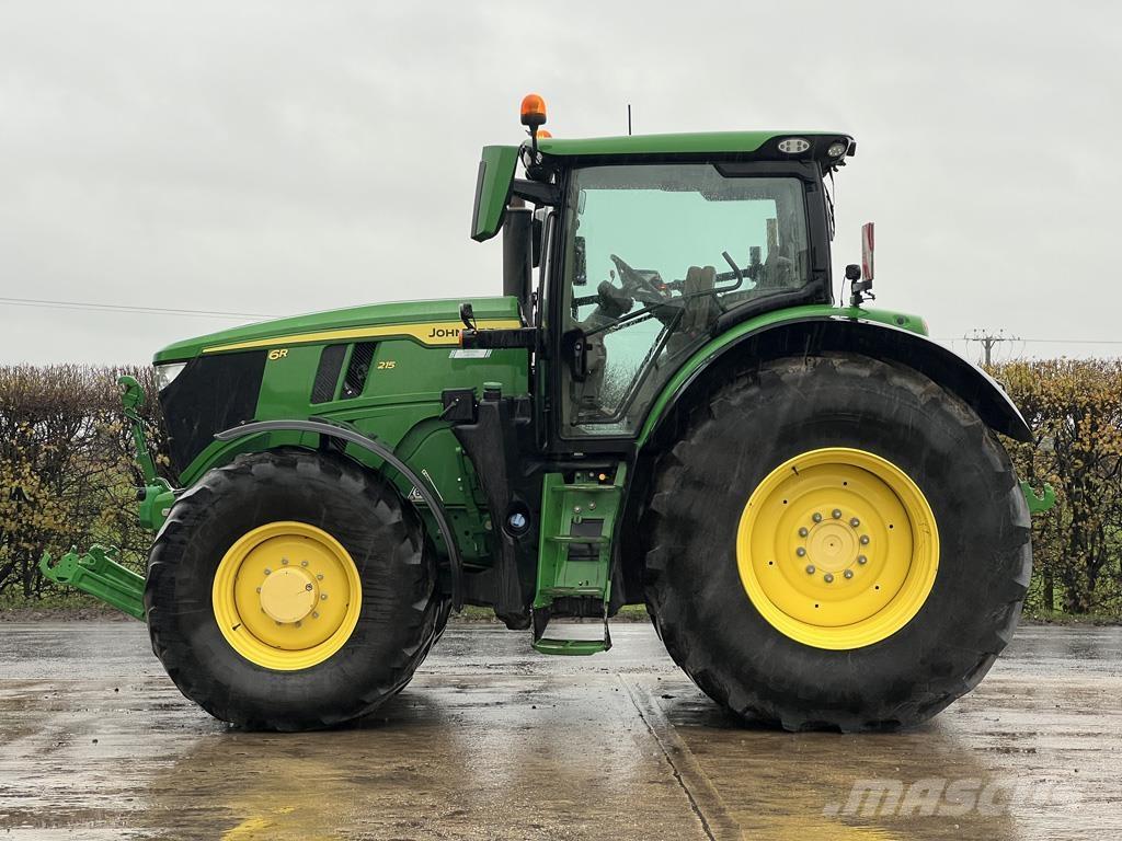 John Deere 6R215 Traktorid