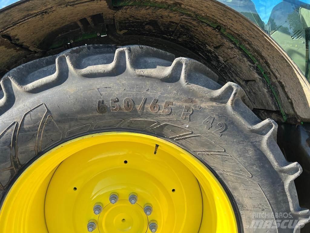 John Deere 6R215 Traktorid