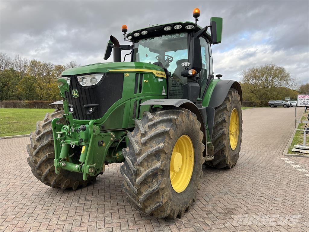 John Deere 6R250 Traktorid