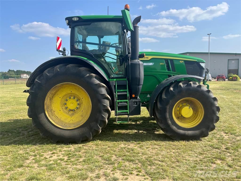 John Deere 6R250 Muud põllumajandusmasinad