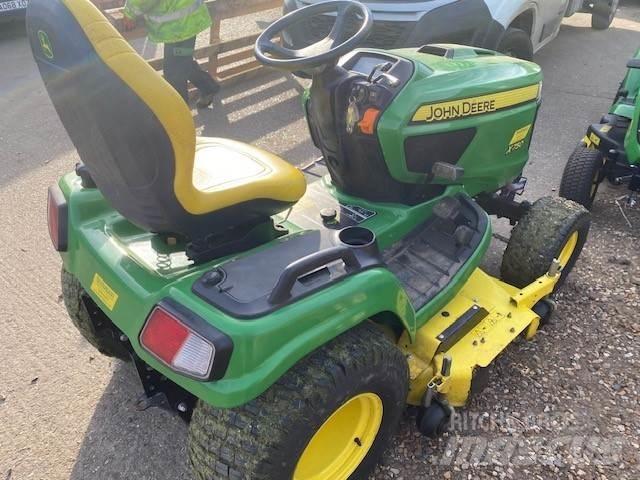John Deere X750 Traktorid