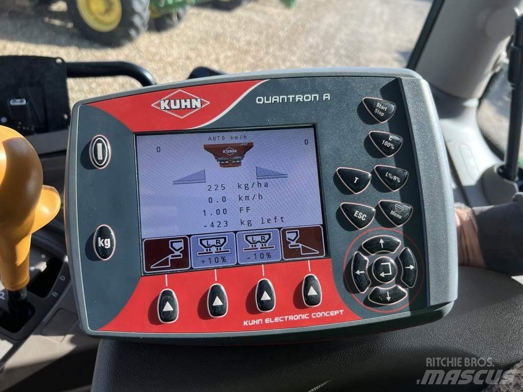 Kuhn 40.2W Mineraalväetise laoturid