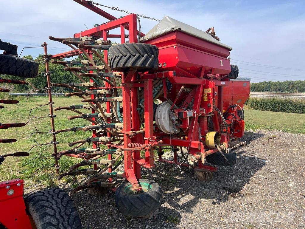 Kverneland TS 480 Külvikud