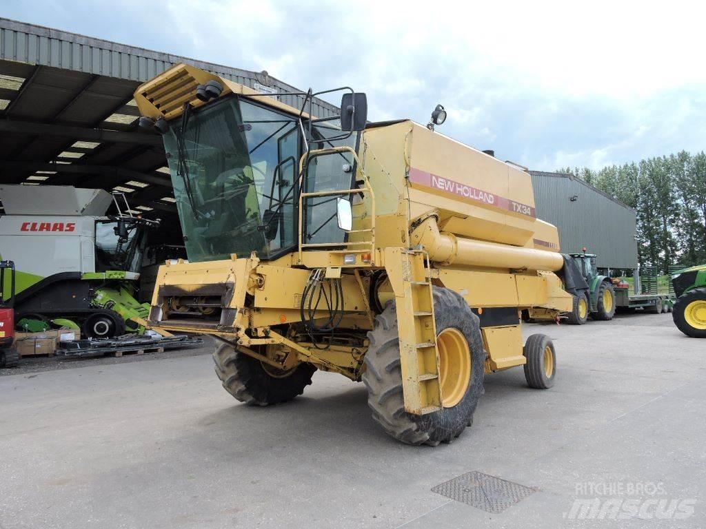 New Holland TX34 Teraviljakombainid