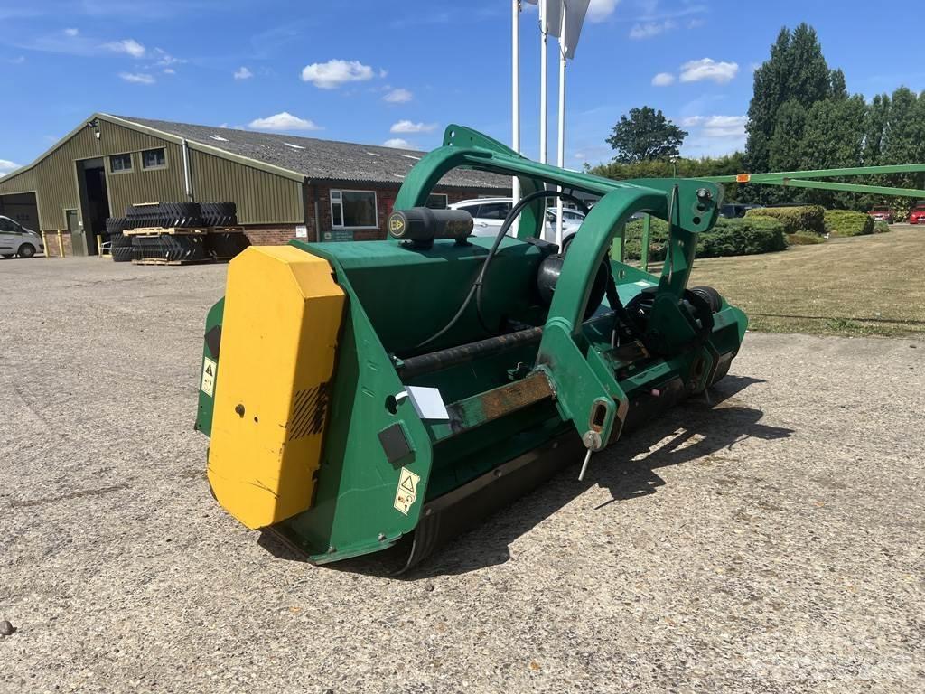 Spearhead Q2500HD Karjamaade niidukid / pealselõikurid