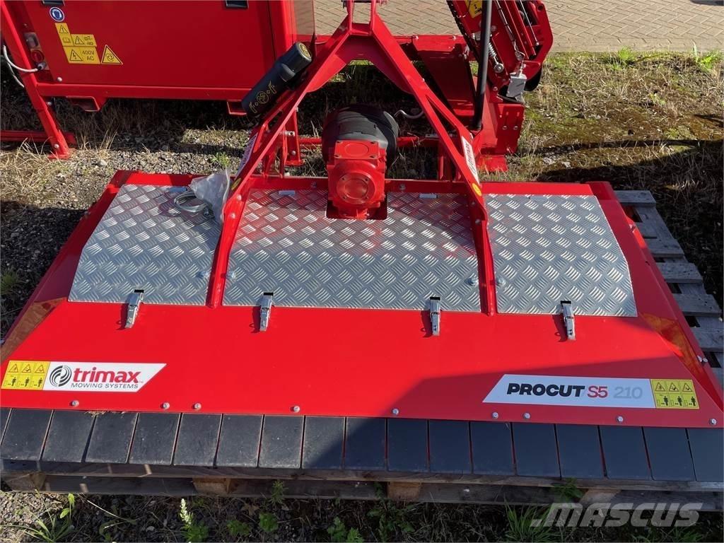 Trimax . Muud põllumajandusmasinad