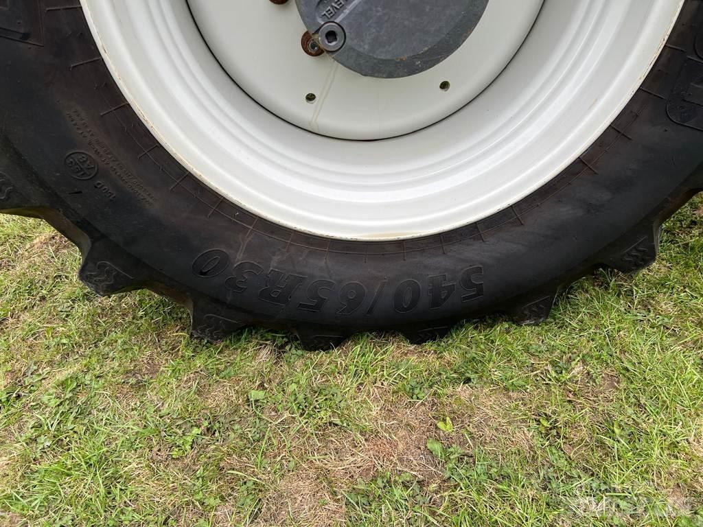 Valtra T234 Traktorid