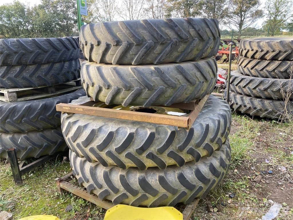  WHEELS Rehvid, rattad ja veljed