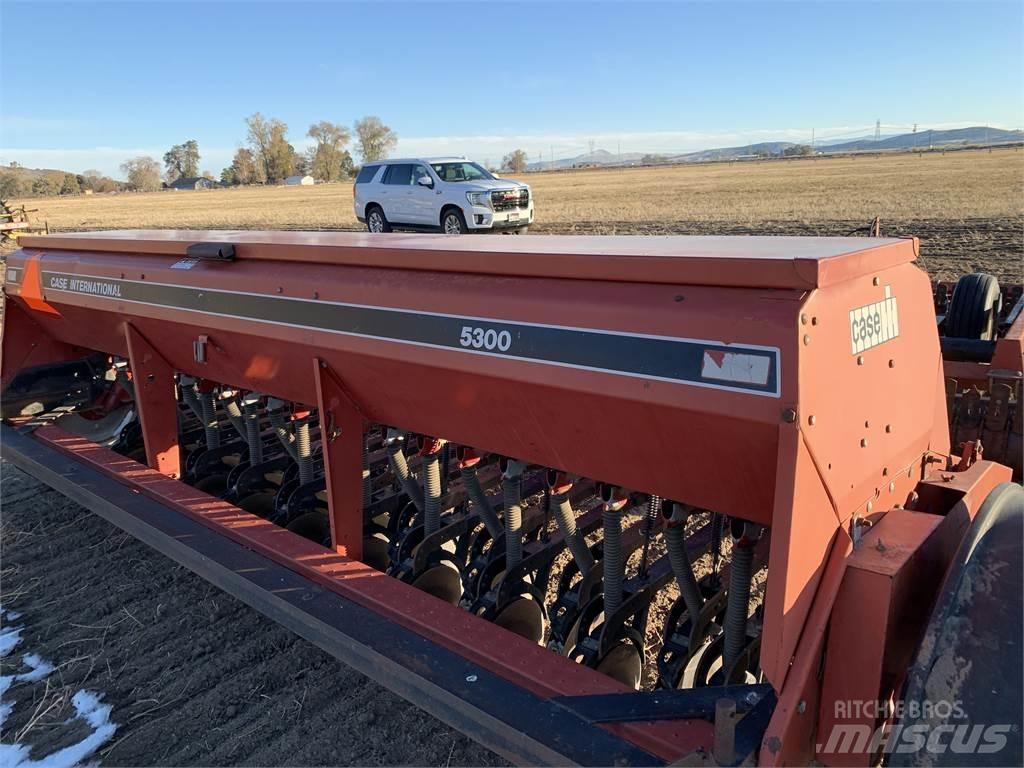 Case IH 5300 Muud külvimasinad ja tarvikud