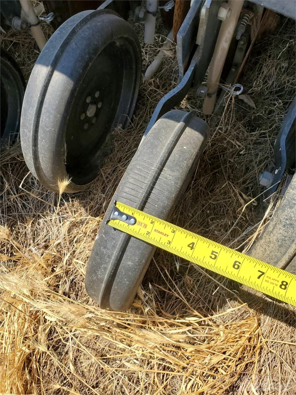 Case IH 5400 Muud külvimasinad ja tarvikud