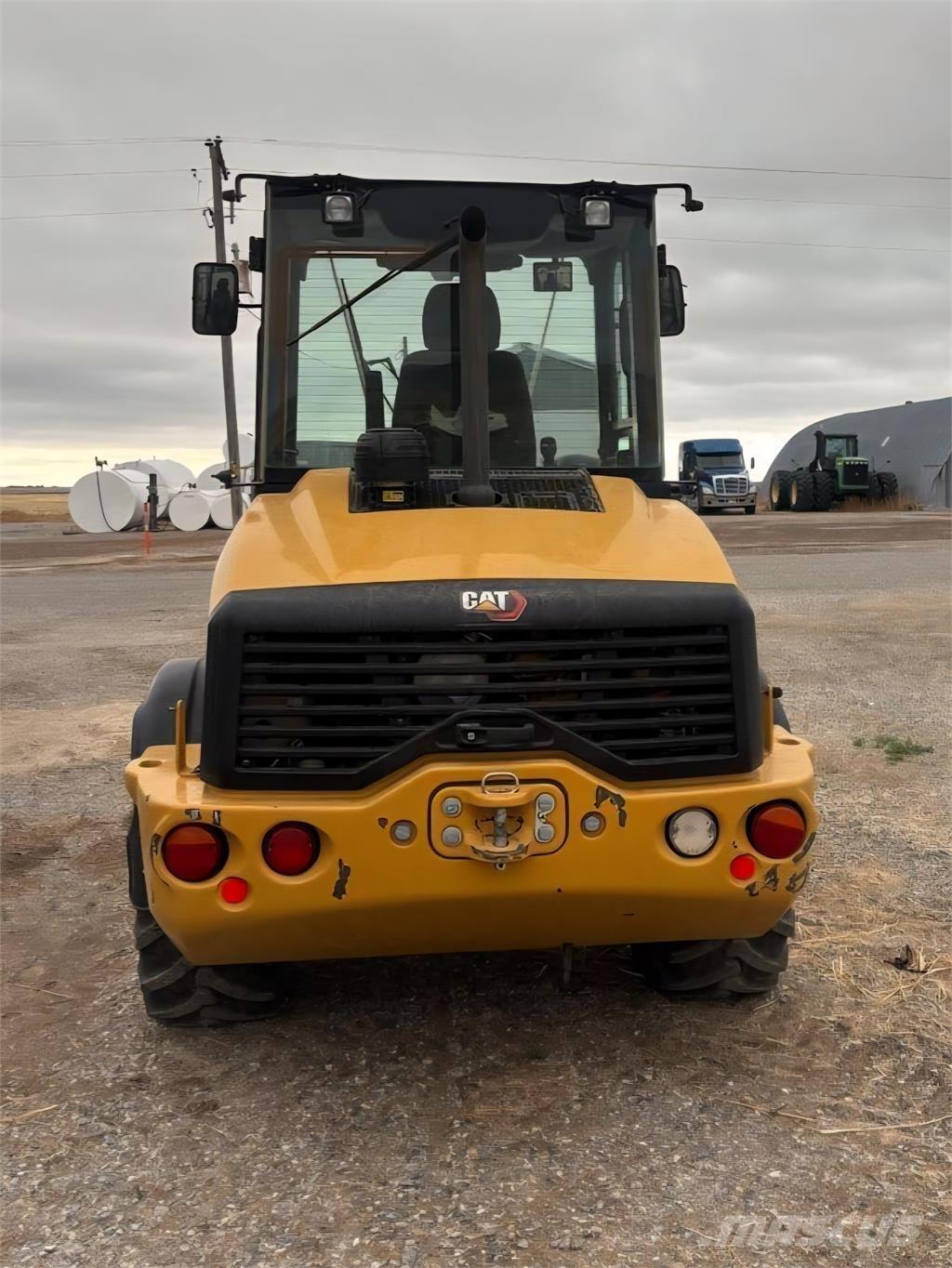 CAT 908M Muu