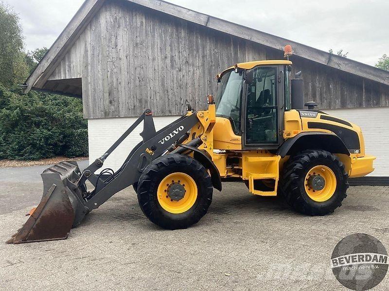 Volvo L45F Rataslaadurid