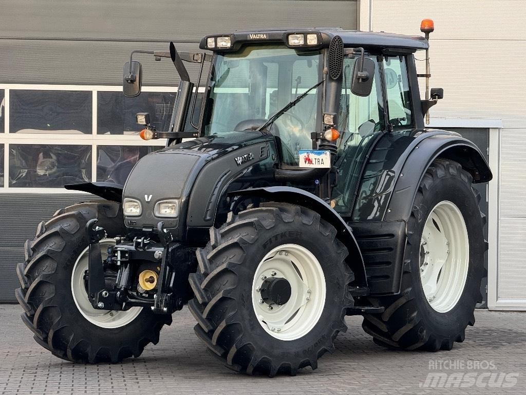 Valtra N 122 V Traktorid
