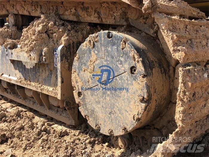 Komatsu PC 450-7 Roomikekskavaatorid