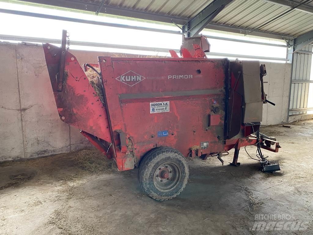 Kuhn Primor 3560 Tornhoidlate tühjendusseadmed