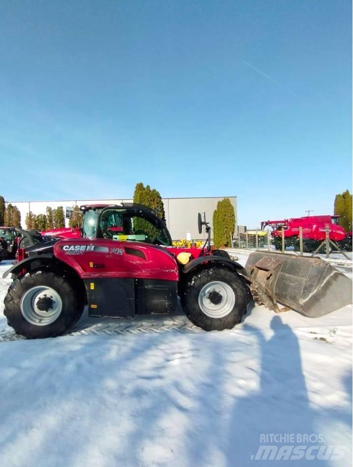Case IH Farmlift 742 Teleskooplaadurid