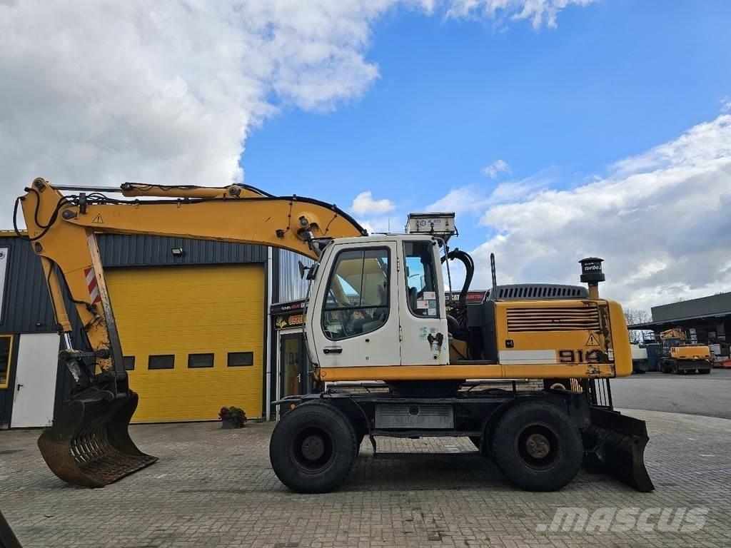Liebherr A914 Ratasekskavaatorid