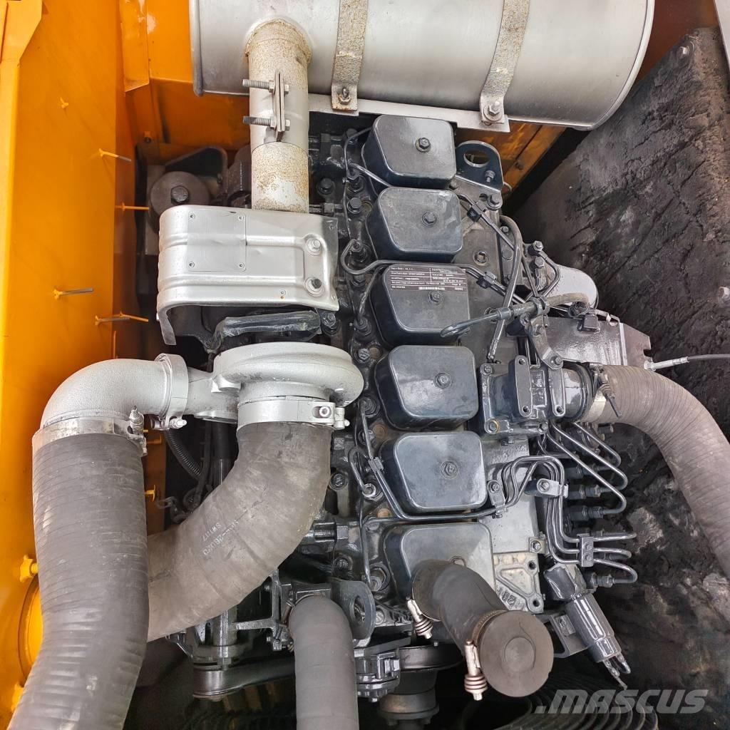 Hyundai 225LC-9T Roomikekskavaatorid