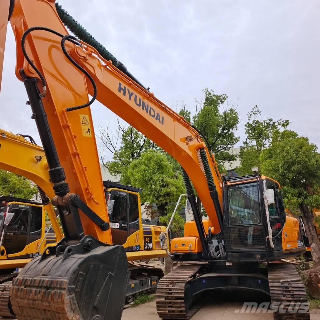 Hyundai 225LC-9T Roomikekskavaatorid