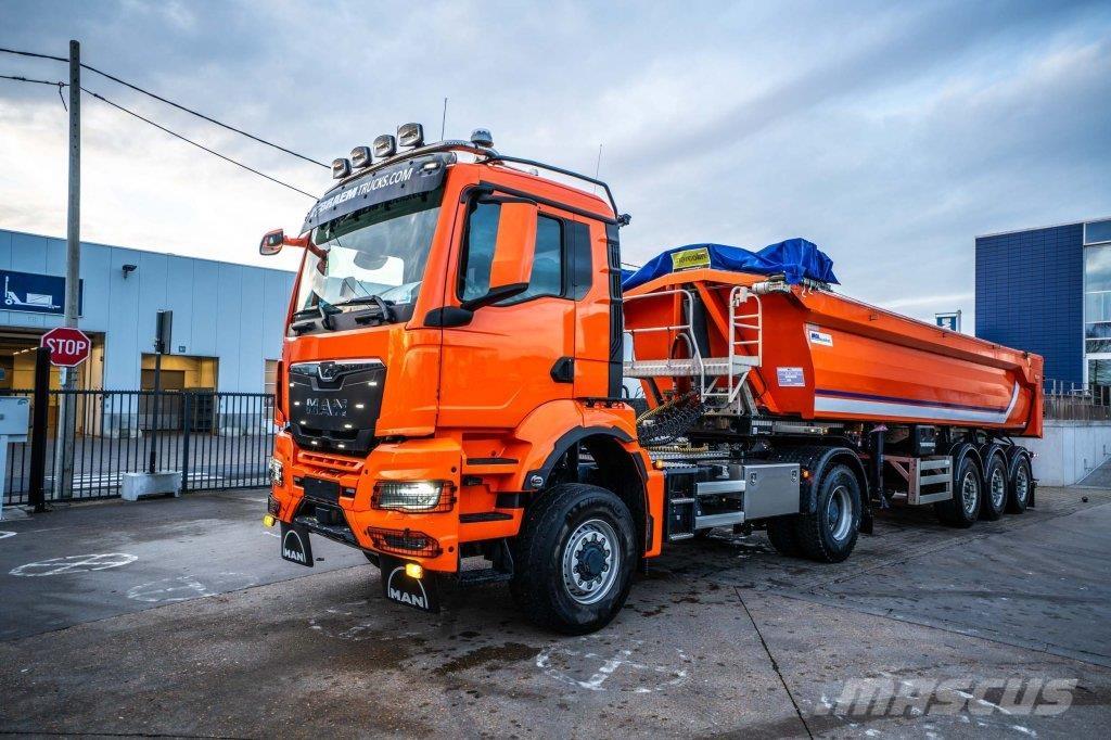 MOL 10 CLVN Kallur-poolhaagised