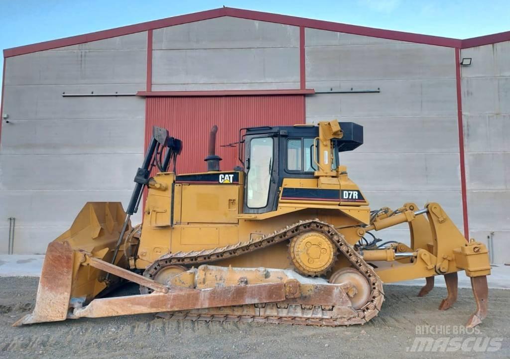 CAT D7R SERIE 2 Buldooserid