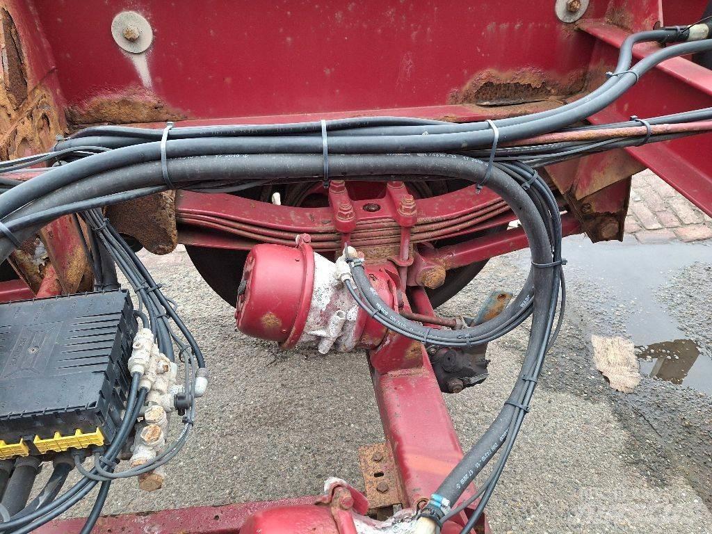Pacton TXC 230 Konteinerveo poolhaagised
