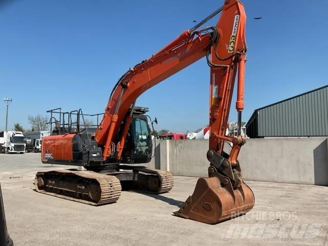Hitachi ZX 210 LC-6 Roomikekskavaatorid