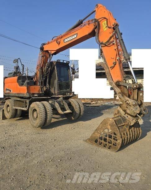 Doosan DX 140 W-5 Ratasekskavaatorid