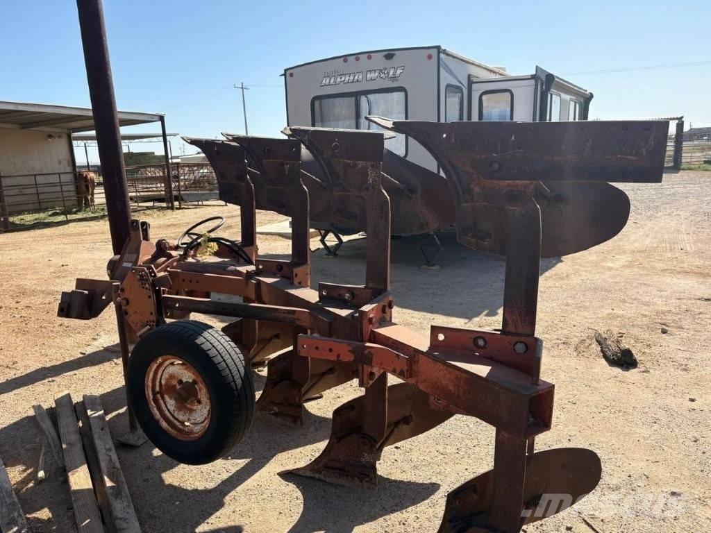 Case IH 140 plow Muud traktoritarvikud