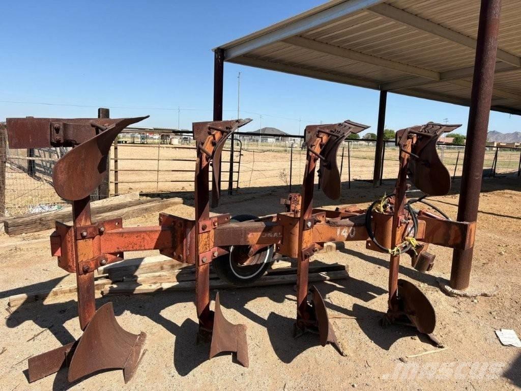 Case IH 140 plow Muud traktoritarvikud