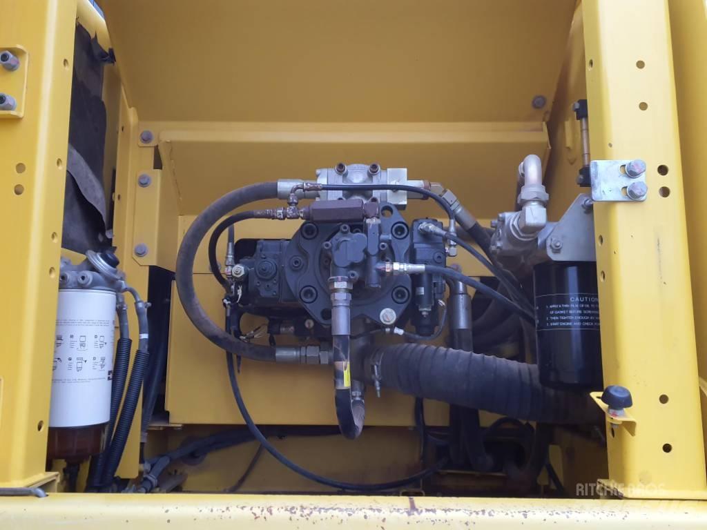 New Holland E 385 C Roomikekskavaatorid