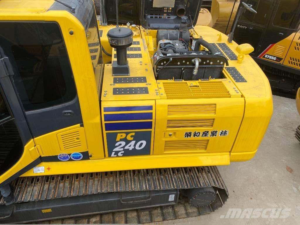 Komatsu PC 240 LC Roomikekskavaatorid