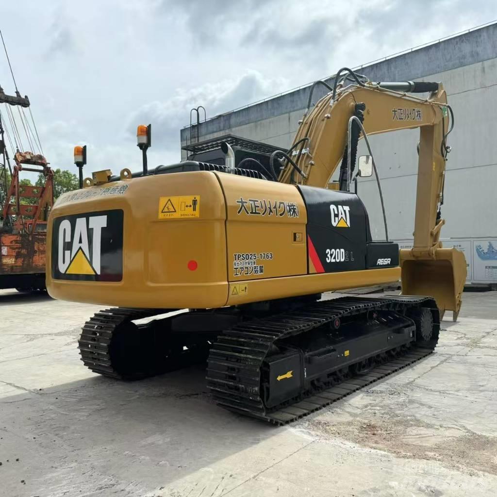 CAT 320D2L Väikeekskavaatorid 7t-12t