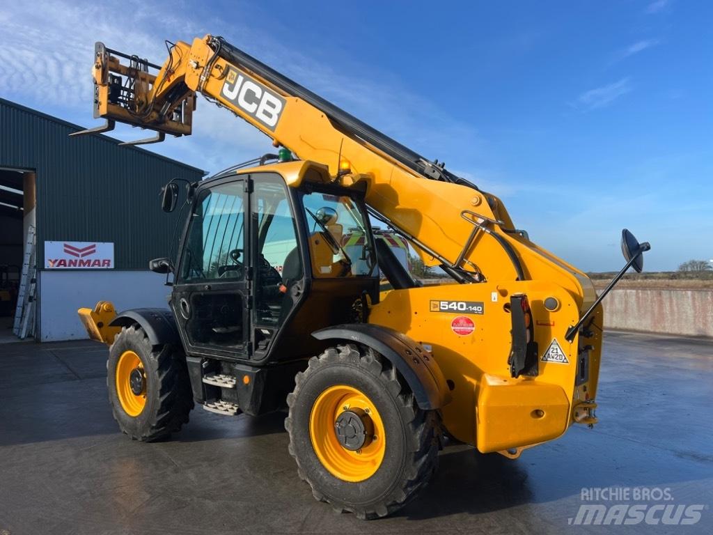 JCB 540-140 Hi Viz Teleskooplaadurid