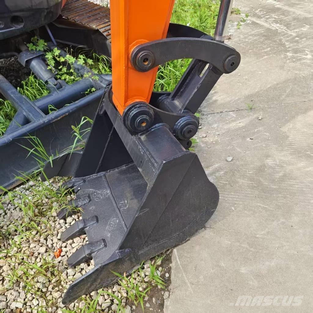 Hitachi ZX 50 U Miniekskavaatorid < 7 t