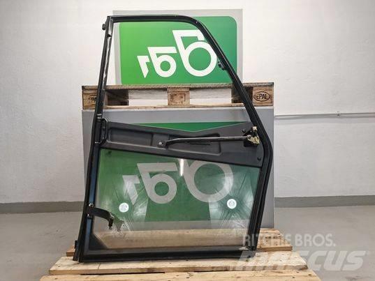 CAT TH 406 door Kabiinid