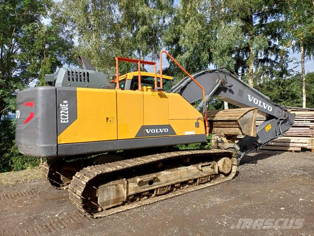 Volvo EC 220 E Roomikekskavaatorid