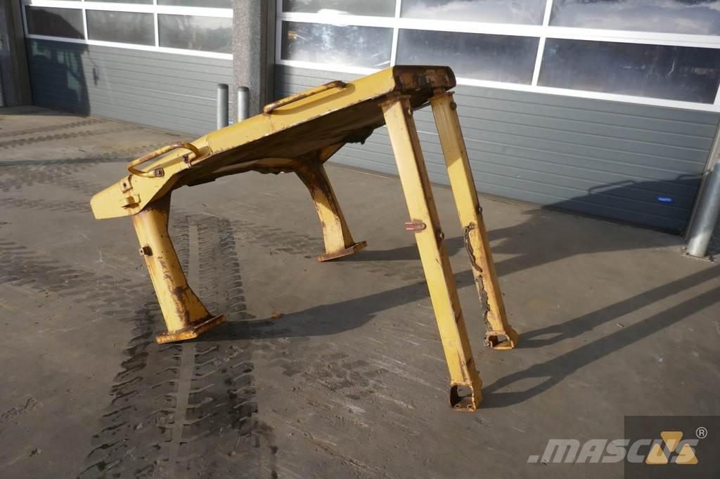 CAT D8N O-rops cab Kabiinid