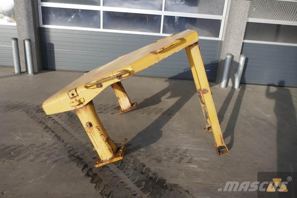 CAT D8N O-rops cab Kabiinid