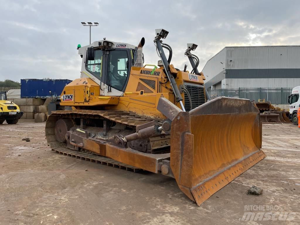 Liebherr PR 746 Buldooserid