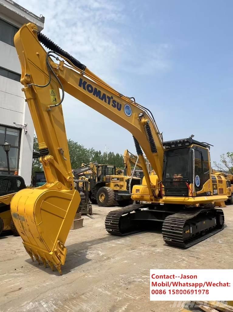 Komatsu PC 200 8N Roomikekskavaatorid