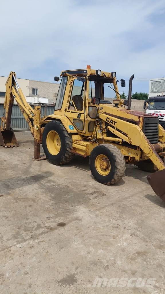CAT 428 B 4x4 Ekskavaatorlaadurid