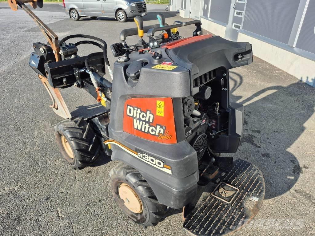 Ditch Witch R300 Pinnaselõikurid
