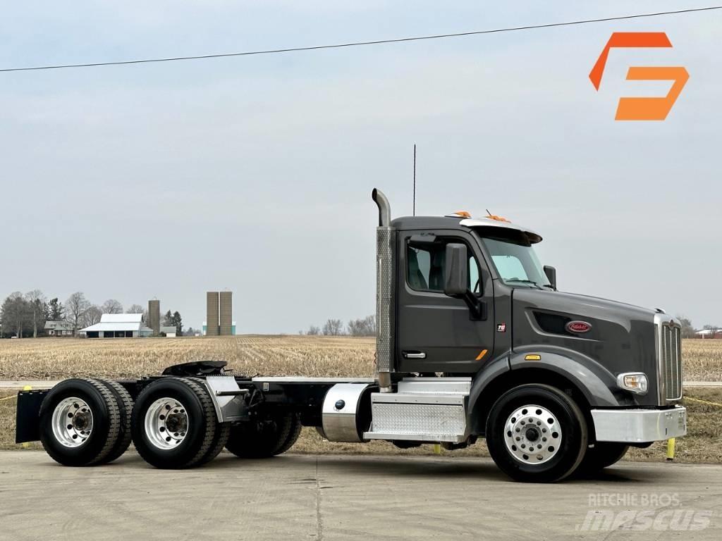 Peterbilt 567 Sadulveokid