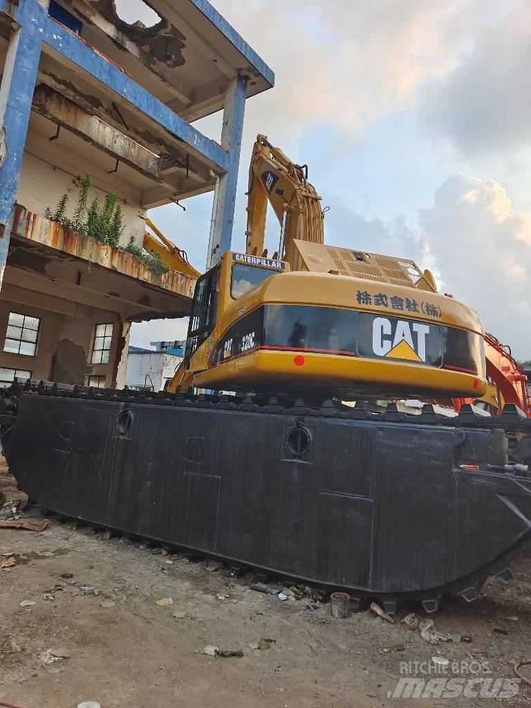 CAT 320 C Amfiib ekskavaatorid