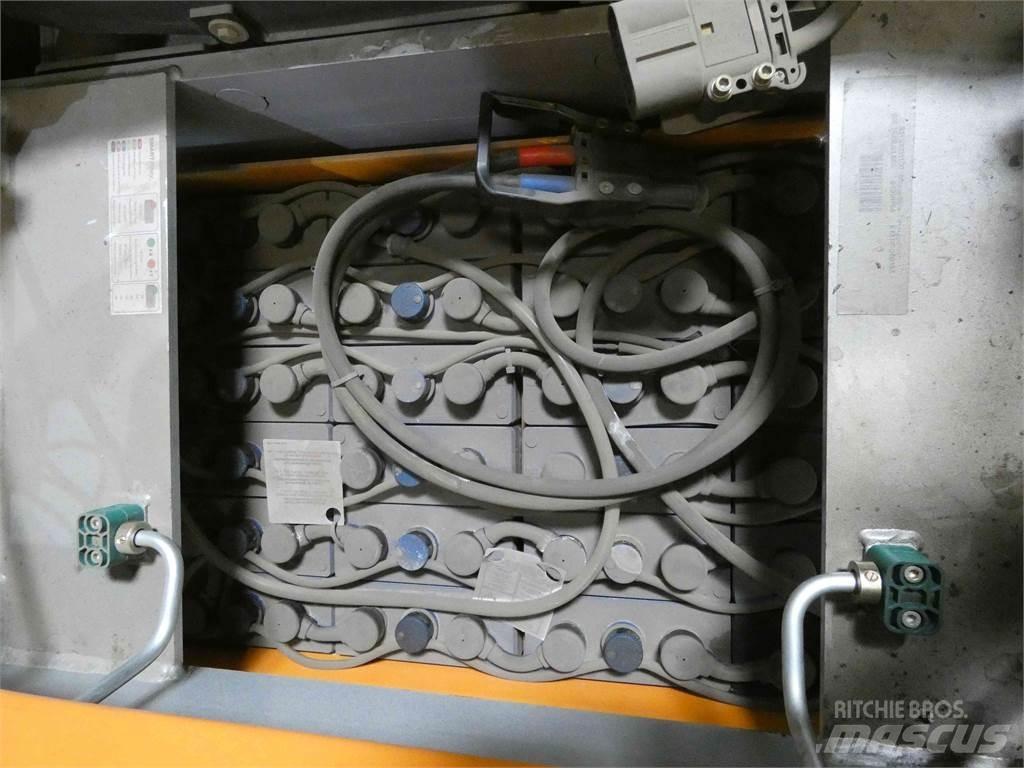 Still EK-X48 Kõrged komplekteerimistõstukid