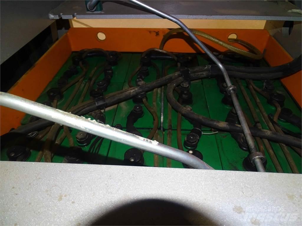 Still EK-X48 Kõrged komplekteerimistõstukid
