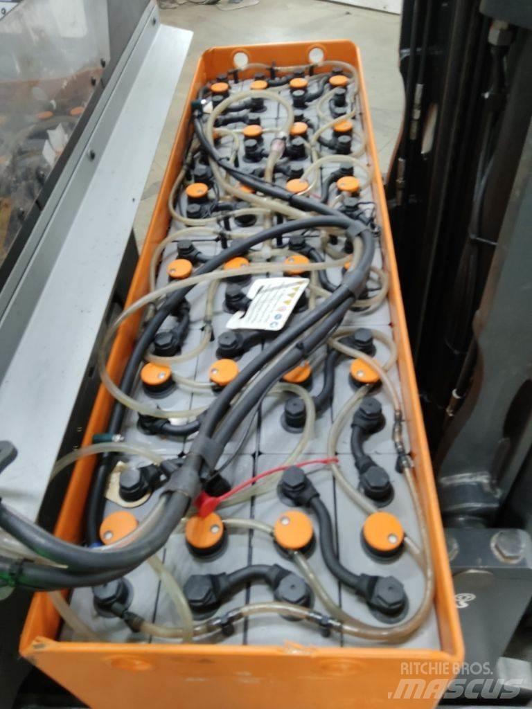 Still FM-X14 Lükandmastiga tõstukid