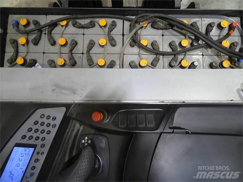 Still FM-X14 Lükandmastiga tõstukid