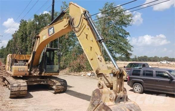 CAT 320GC Roomikekskavaatorid